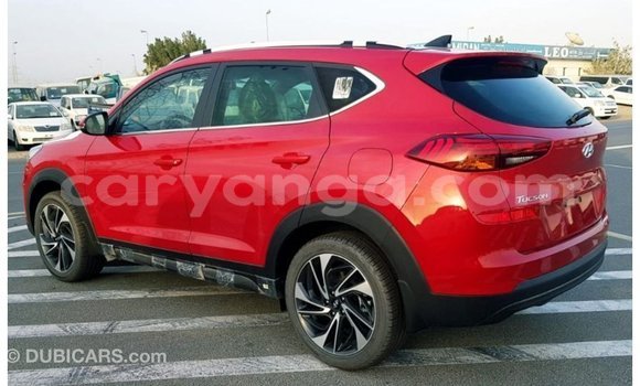 Acheter Import Voiture Hyundai Tucson Rouge à Import - Dubai, Malawi Acheter Import Voiture Hyundai Tucson Rouge à Import - Dubai, Malawi