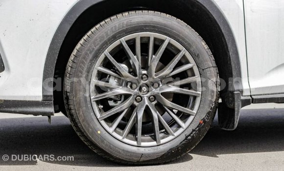 Acheter Import Voiture Lexus RX 300 Blanc à Import - Dubai, Malawi Acheter Import Voiture Lexus RX 300 Blanc à Import - Dubai, Malawi