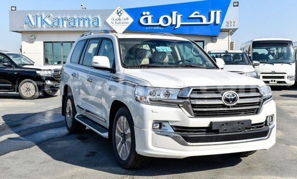 Buy Import Toyota Land Cruiser White Car in Import - Dubai in Malawi Buy Import Toyota Land Cruiser White Car in Import - Dubai in Malawi