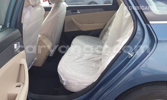 Nunua Imported Hyundai Sonata Blue Gari ndani ya Import - Dubai nchini Malawi Nunua Imported Hyundai Sonata Blue Gari ndani ya Import - Dubai nchini Malawi