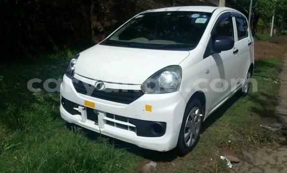 Buy Used Daihatsu Mira White Car in Lilongwe in Malawi