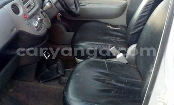 Buy Used Toyota Sienta Silver Car in Lilongwe in Malawi Buy Used Toyota Sienta Silver Car in Lilongwe in Malawi
