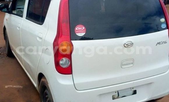 Buy Used Daihatsu Mira White Car in Lilongwe in Malawi Buy Used Daihatsu Mira White Car in Lilongwe in Malawi