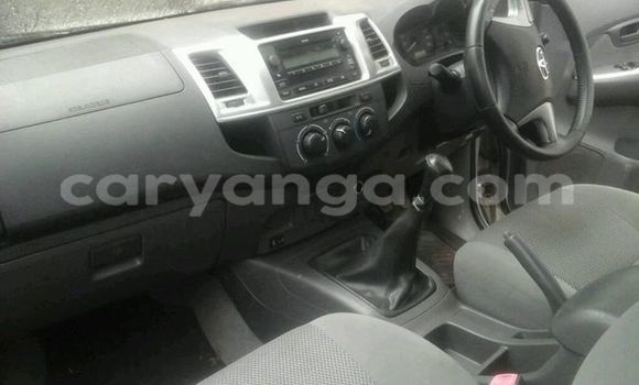 Buy Used Toyota Hilux Silver Car in Limete in Malawi Buy Used Toyota Hilux Silver Car in Limete in Malawi