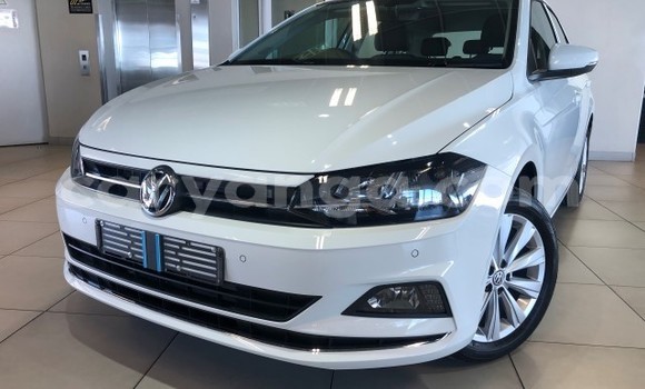 Nunua Ilio tumika Volkswagen Polo White Gari ndani ya Lilongwe nchini Malawi Nunua Ilio tumika Volkswagen Polo White Gari ndani ya Lilongwe nchini Malawi