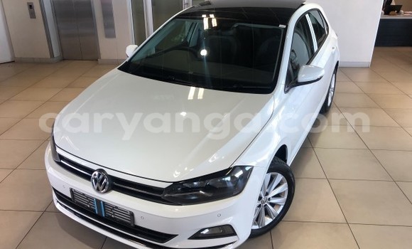 Nunua Ilio tumika Volkswagen Polo White Gari ndani ya Lilongwe nchini Malawi Nunua Ilio tumika Volkswagen Polo White Gari ndani ya Lilongwe nchini Malawi