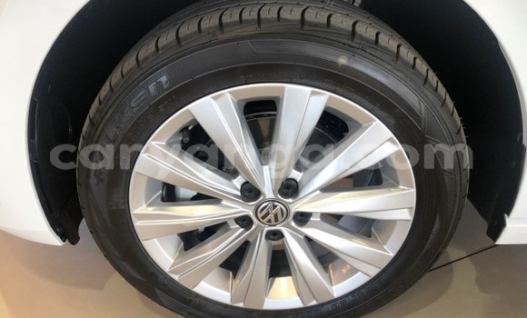 Nunua Ilio tumika Volkswagen Polo White Gari ndani ya Lilongwe nchini Malawi Nunua Ilio tumika Volkswagen Polo White Gari ndani ya Lilongwe nchini Malawi