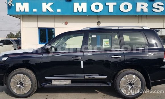 Buy Import Toyota Land Cruiser Black Car in Import - Dubai in Malawi Buy Import Toyota Land Cruiser Black Car in Import - Dubai in Malawi