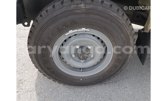 Buy Import Toyota Land Cruiser Beige Car in Import - Dubai in Malawi Buy Import Toyota Land Cruiser Beige Car in Import - Dubai in Malawi