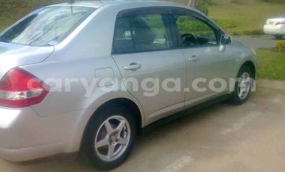 Acheter Occasion Voiture Toyota 4Runner Gris à Blantyre, Malawi Acheter Occasion Voiture Toyota 4Runner Gris à Blantyre, Malawi