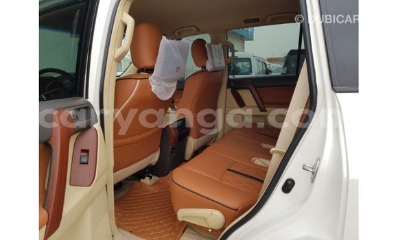 Nunua Imported Toyota Prado White Gari ndani ya Import - Dubai nchini Malawi Nunua Imported Toyota Prado White Gari ndani ya Import - Dubai nchini Malawi