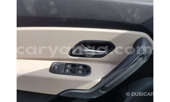 Buy Import Renault 19 Green Car in Import - Dubai in Malawi Buy Import Renault 19 Green Car in Import - Dubai in Malawi