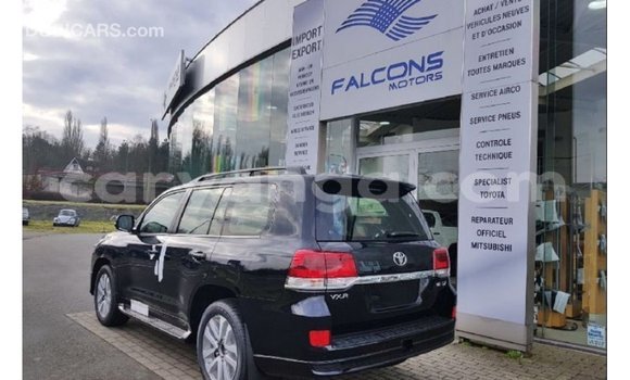 Buy Import Toyota Land Cruiser Black Car in Import - Dubai in Malawi Buy Import Toyota Land Cruiser Black Car in Import - Dubai in Malawi