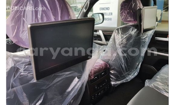 Buy Import Toyota Land Cruiser Black Car in Import - Dubai in Malawi Buy Import Toyota Land Cruiser Black Car in Import - Dubai in Malawi