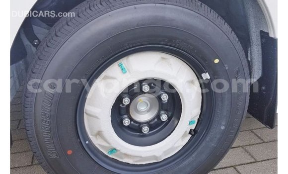 Buy Import Toyota Hiace White Car in Import - Dubai in Malawi Buy Import Toyota Hiace White Car in Import - Dubai in Malawi