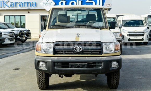 Buy Import Toyota Land Cruiser Beige Car in Import - Dubai in Malawi Buy Import Toyota Land Cruiser Beige Car in Import - Dubai in Malawi