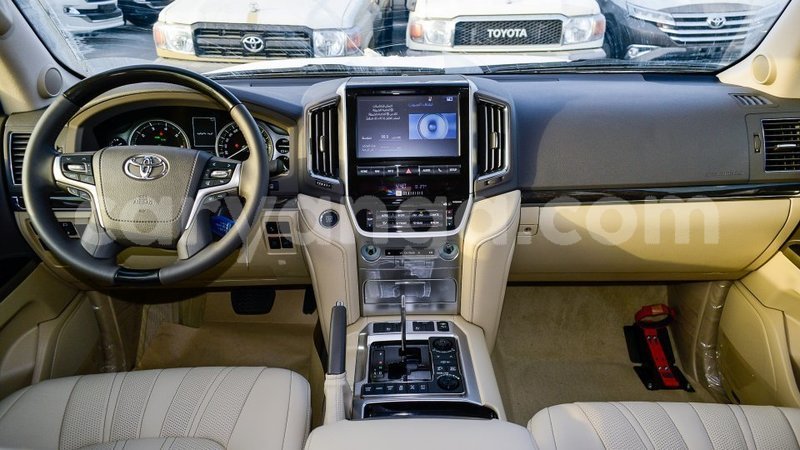 Big with watermark toyota land cruiser malawi import dubai 8042