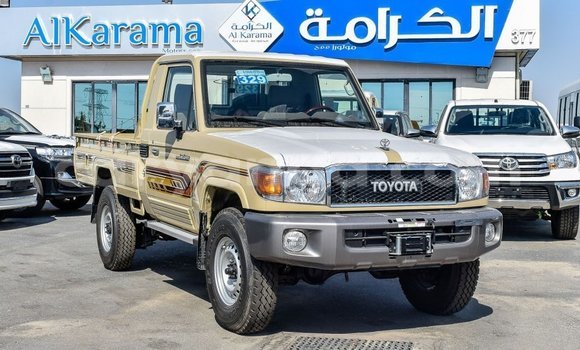 Buy Import Toyota Land Cruiser Beige Car in Import - Dubai in Malawi Buy Import Toyota Land Cruiser Beige Car in Import - Dubai in Malawi