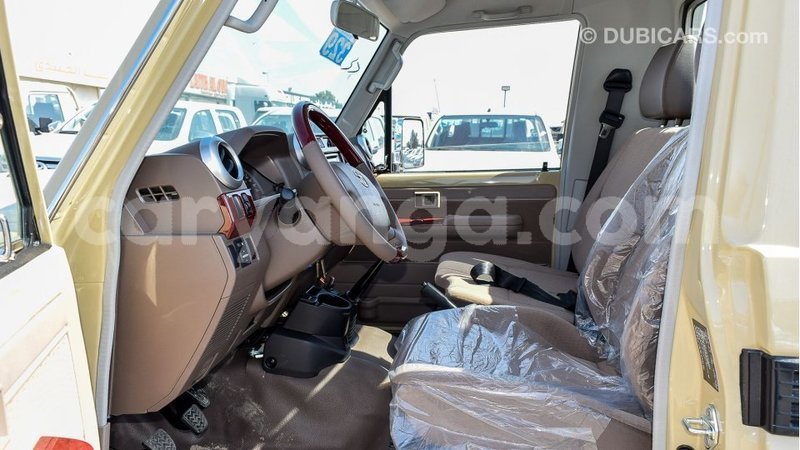 Big with watermark toyota land cruiser malawi import dubai 8049