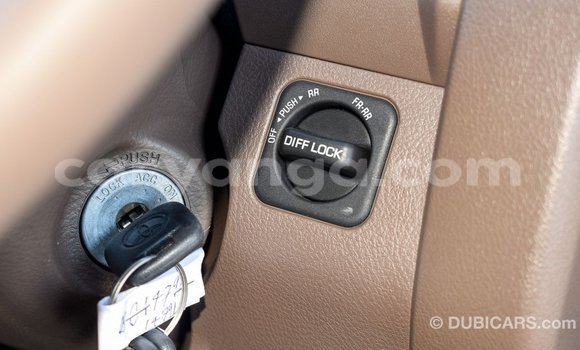 Buy Import Toyota Land Cruiser Beige Car in Import - Dubai in Malawi Buy Import Toyota Land Cruiser Beige Car in Import - Dubai in Malawi