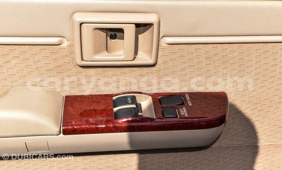 Buy Import Toyota Land Cruiser Beige Car in Import - Dubai in Malawi Buy Import Toyota Land Cruiser Beige Car in Import - Dubai in Malawi
