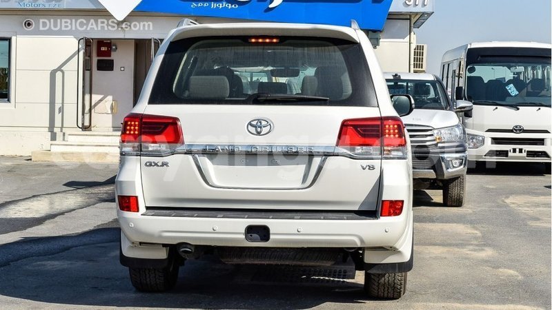 Big with watermark toyota land cruiser malawi import dubai 8051