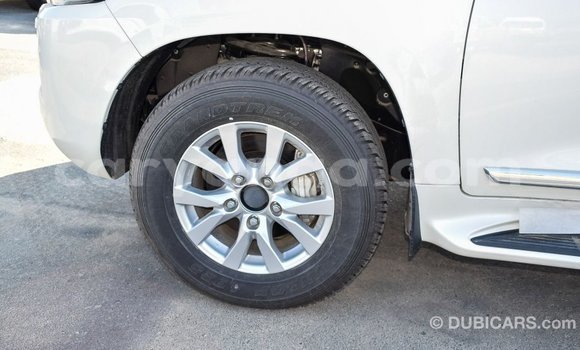 Buy Import Toyota Land Cruiser White Car in Import - Dubai in Malawi Buy Import Toyota Land Cruiser White Car in Import - Dubai in Malawi