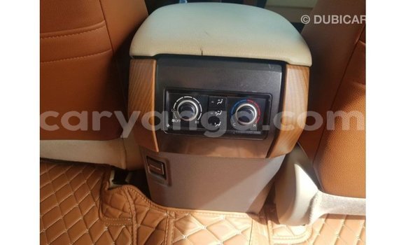 Nunua Imported Toyota Land Cruiser White Gari ndani ya Import - Dubai nchini Malawi Nunua Imported Toyota Land Cruiser White Gari ndani ya Import - Dubai nchini Malawi