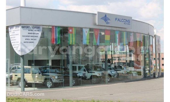 Buy Import Toyota Land Cruiser White Car in Import - Dubai in Malawi Buy Import Toyota Land Cruiser White Car in Import - Dubai in Malawi