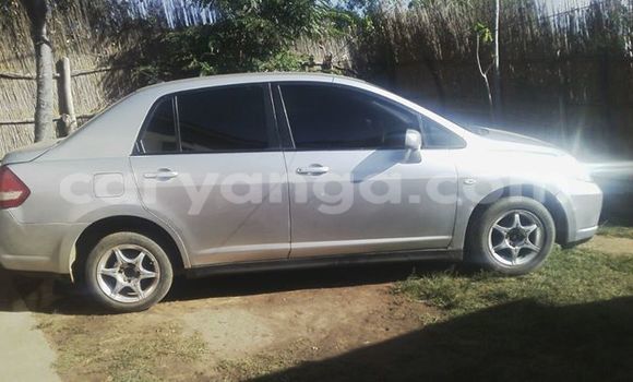 Buy Used Nissan 350Z Silver Car in Kasungu in Malawi