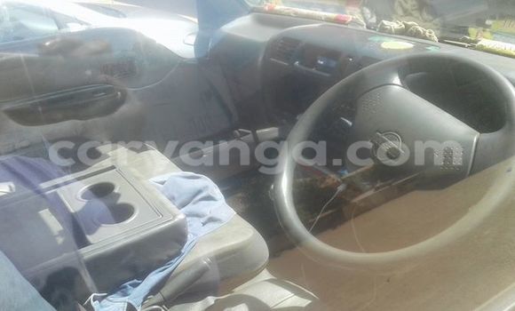 Buy Used Nissan Pickup White Car in Limete in Malawi