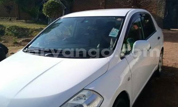 Buy Used Nissan Tilda White Car in Limete in Malawi Buy Used Nissan Tilda White Car in Limete in Malawi