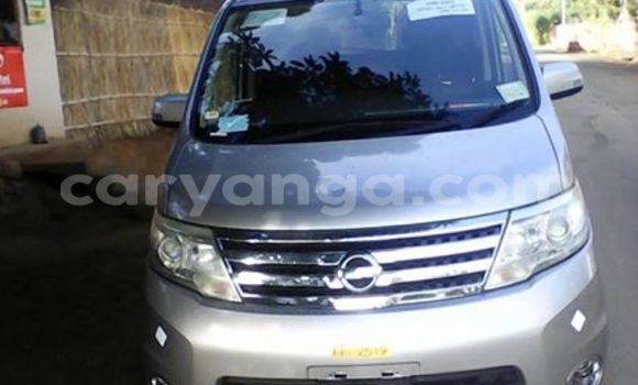 Buy Used Nissan 350Z Silver Car in Blantyre in Malawi