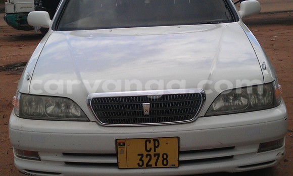 Acheter Occasion Voiture Toyota Cresta Blanc à Lilongwe, Malawi Acheter Occasion Voiture Toyota Cresta Blanc à Lilongwe, Malawi