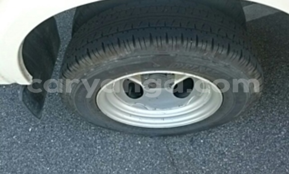 Acheter Occasion Voiture Mazda B–series Blanc à Lilongwe, Malawi Acheter Occasion Voiture Mazda B–series Blanc à Lilongwe, Malawi