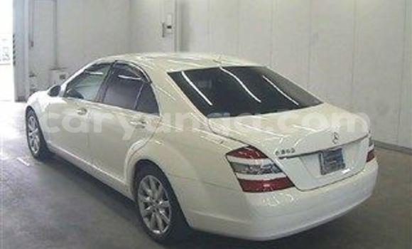 Buy Used Mercedes‒Benz 300-Series White Car in Limete in Malawi Buy Used Mercedes‒Benz 300-Series White Car in Limete in Malawi