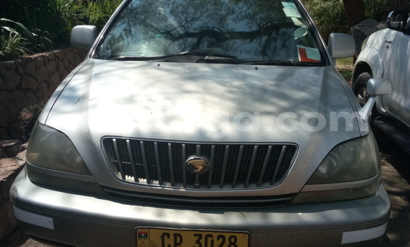 Nunua Ilio tumika Toyota Harrier Silver Gari ndani ya Blantyre nchini Malawi Nunua Ilio tumika Toyota Harrier Silver Gari ndani ya Blantyre nchini Malawi