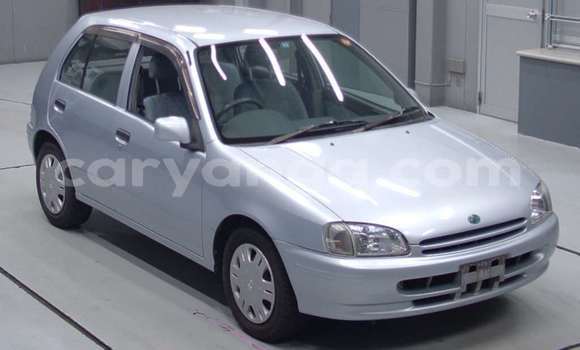 Acheter Occasion Voiture Toyota Starlet Gris à Lilongwe, Malawi Acheter Occasion Voiture Toyota Starlet Gris à Lilongwe, Malawi