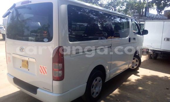 Acheter Occasion Voiture Toyota Hiace Blanc à Limete, Malawi Acheter Occasion Voiture Toyota Hiace Blanc à Limete, Malawi