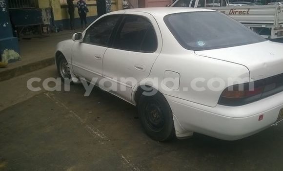 Nunua Ilio tumika Toyota Sprinter White Gari ndani ya Limete nchini Malawi