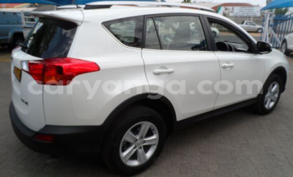Buy Used Toyota RAV4 White Car in Limete in Malawi Buy Used Toyota RAV4 White Car in Limete in Malawi