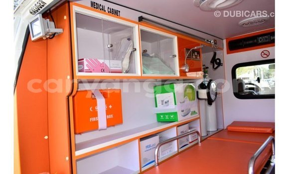 Buy Import Toyota Land Cruiser White Car in Import - Dubai in Malawi Buy Import Toyota Land Cruiser White Car in Import - Dubai in Malawi