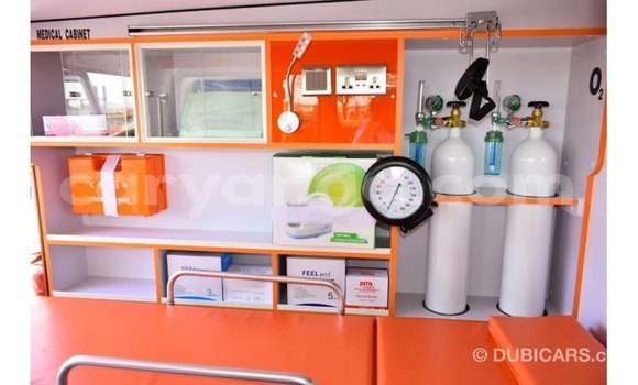 Buy Import Toyota Land Cruiser White Car in Import - Dubai in Malawi Buy Import Toyota Land Cruiser White Car in Import - Dubai in Malawi