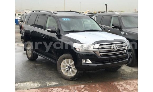 Buy Import Toyota Land Cruiser Black Car in Import - Dubai in Malawi Buy Import Toyota Land Cruiser Black Car in Import - Dubai in Malawi