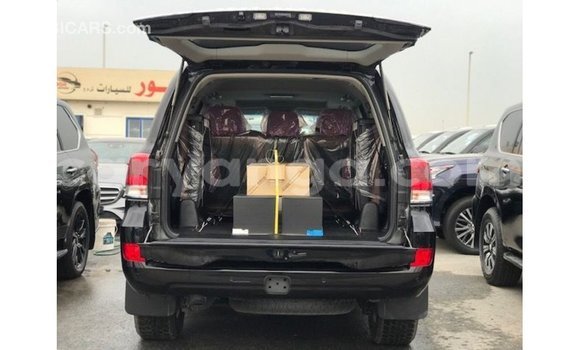 Buy Import Toyota Land Cruiser Black Car in Import - Dubai in Malawi Buy Import Toyota Land Cruiser Black Car in Import - Dubai in Malawi