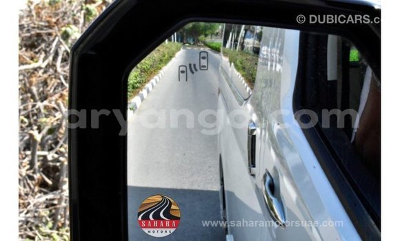 Buy Import Toyota Granvia White Car in Import - Dubai in Malawi Buy Import Toyota Granvia White Car in Import - Dubai in Malawi