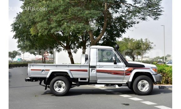 Buy Import Toyota Land Cruiser Other Car in Import - Dubai in Malawi Buy Import Toyota Land Cruiser Other Car in Import - Dubai in Malawi