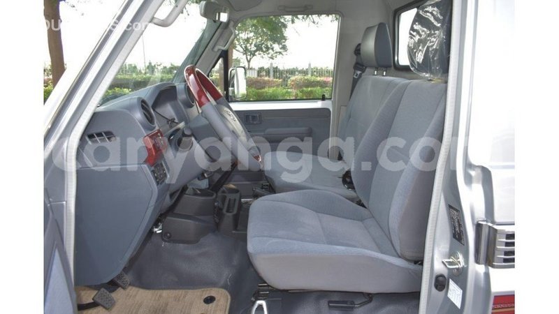 Big with watermark toyota land cruiser malawi import dubai 8131