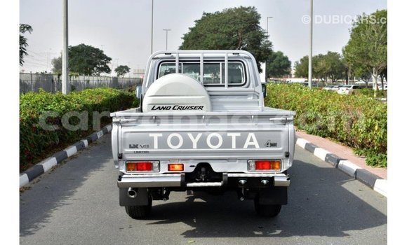 Buy Import Toyota Land Cruiser Other Car in Import - Dubai in Malawi Buy Import Toyota Land Cruiser Other Car in Import - Dubai in Malawi