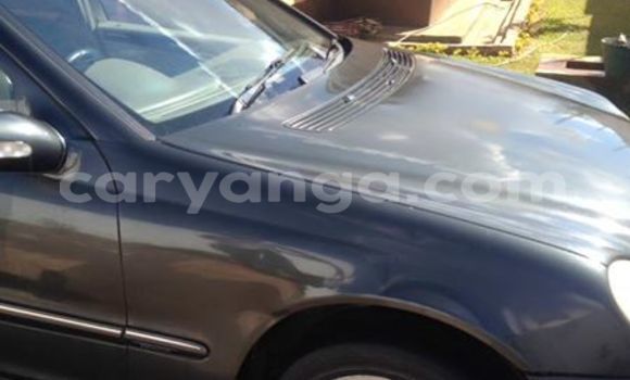 Buy New Mercedes‒Benz 190 Silver Car in Lilongwe in Malawi